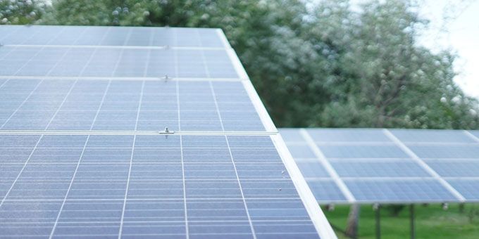 What Can Solar Panel Installers Do Amidst Decreasing Prices?
