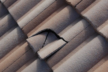 roof tile broken pv repair tiles roofing metal damage damaged installing underlayment does repairs leaks leaking practices cost much storm